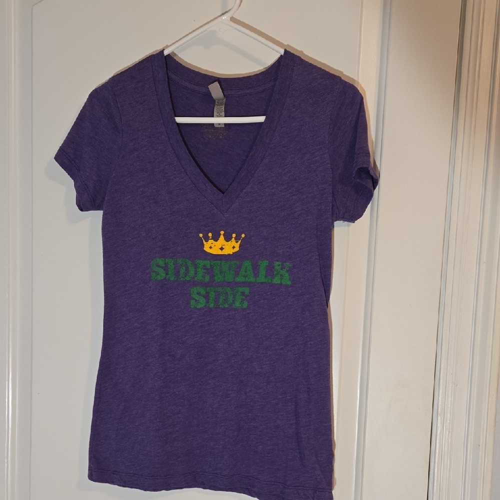 Fleurty Girl Next Level Apparel Mardi Gras SIDEWALK SIDE Purple Tee MEDIUM